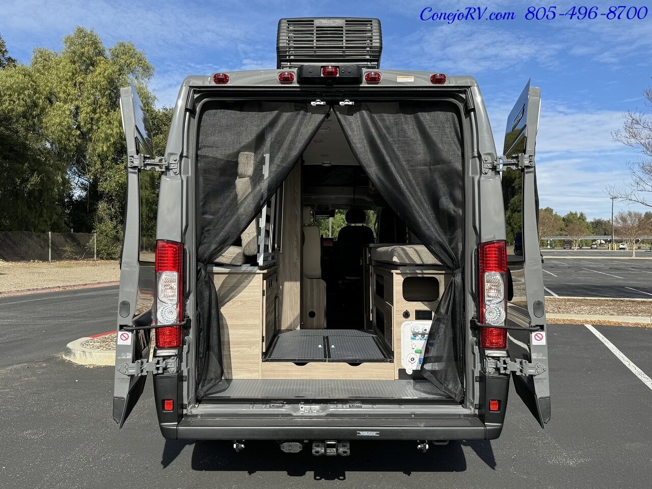 2024 Winnebago Solis 59PX Murphy Bed Pop Top Full Galley   - Photo 44 - Thousand Oaks, CA 91360