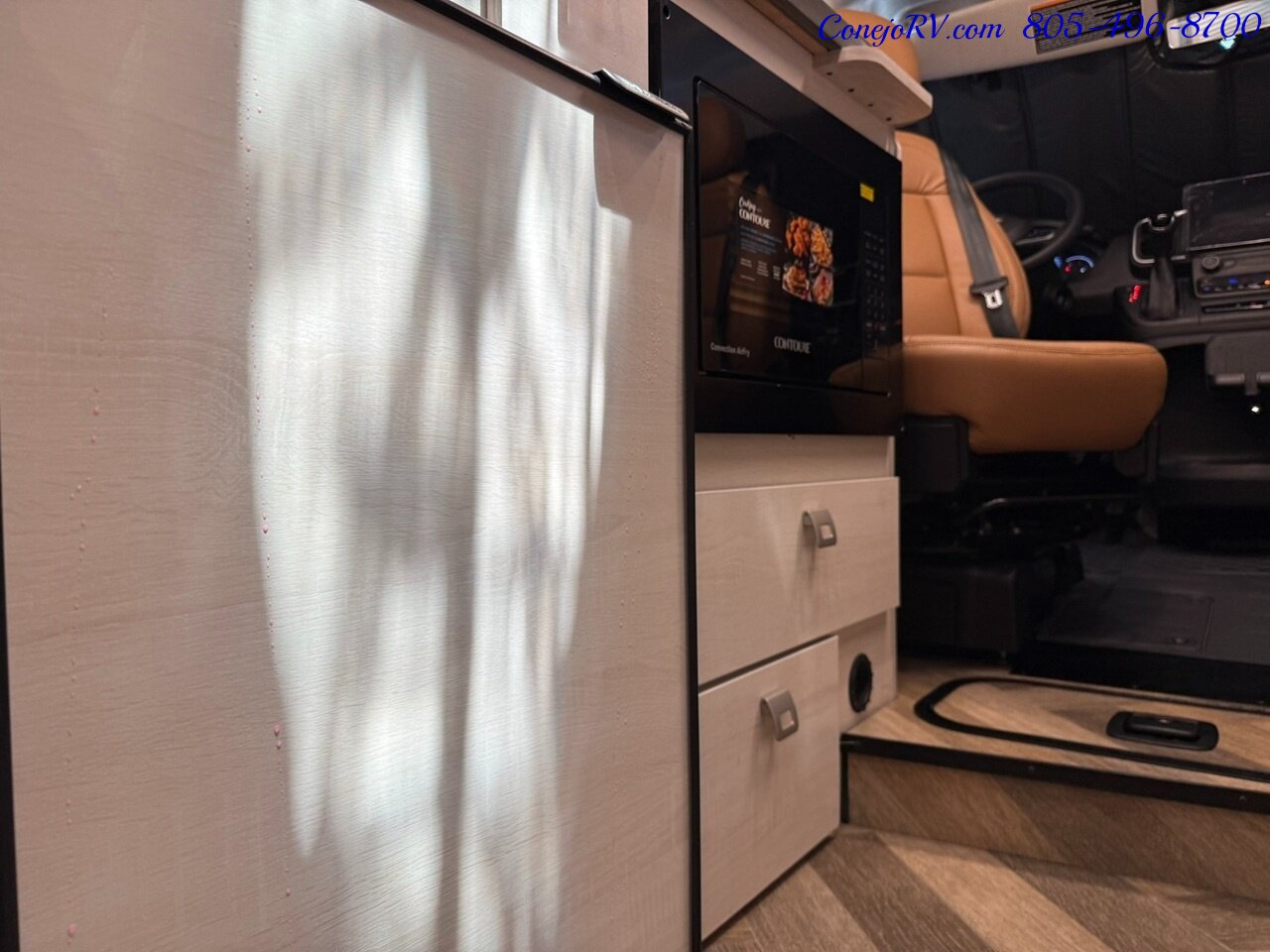 2027 Winnebago Travato 59K Touring Coach 2.8KW Onan Generator - Photo 11 - Thousand Oaks, CA 91360