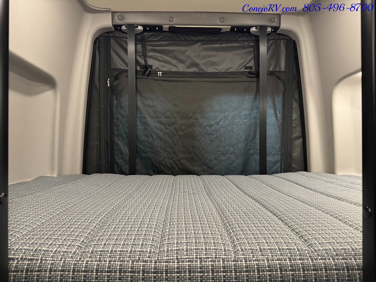 2024 Winnebago Revel 44E 4X4 Sprinter Mercedes Turbo Diesel, 320 AH Lithium   - Photo 22 - Thousand Oaks, CA 91360