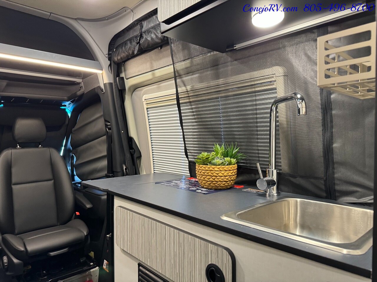 2024 Winnebago Revel 44E 4X4 Sprinter Mercedes Turbo Diesel, 320 AH Lithium   - Photo 15 - Thousand Oaks, CA 91360