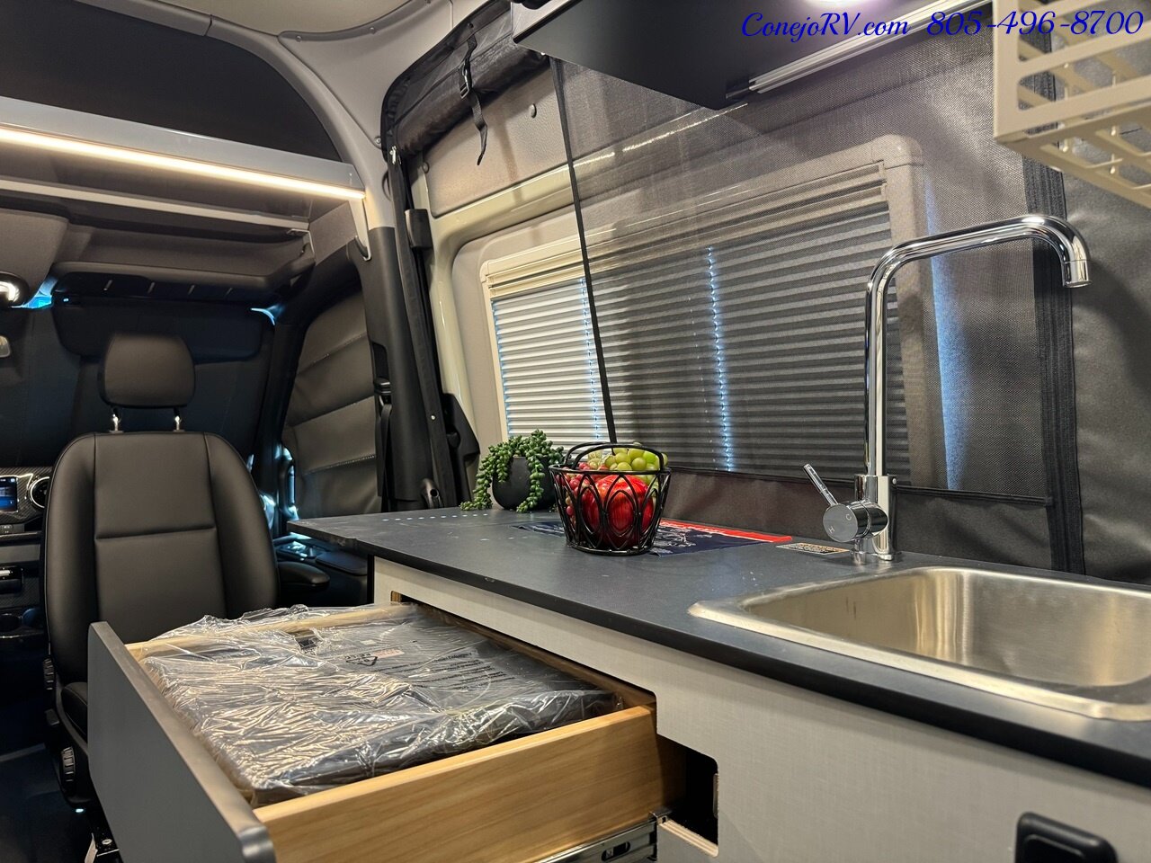 2024 Winnebago Revel 44E 4X4 Sprinter Mercedes Turbo Diesel, 320 AH Lithium  Custom Upgrades - Photo 15 - Thousand Oaks, CA 91360