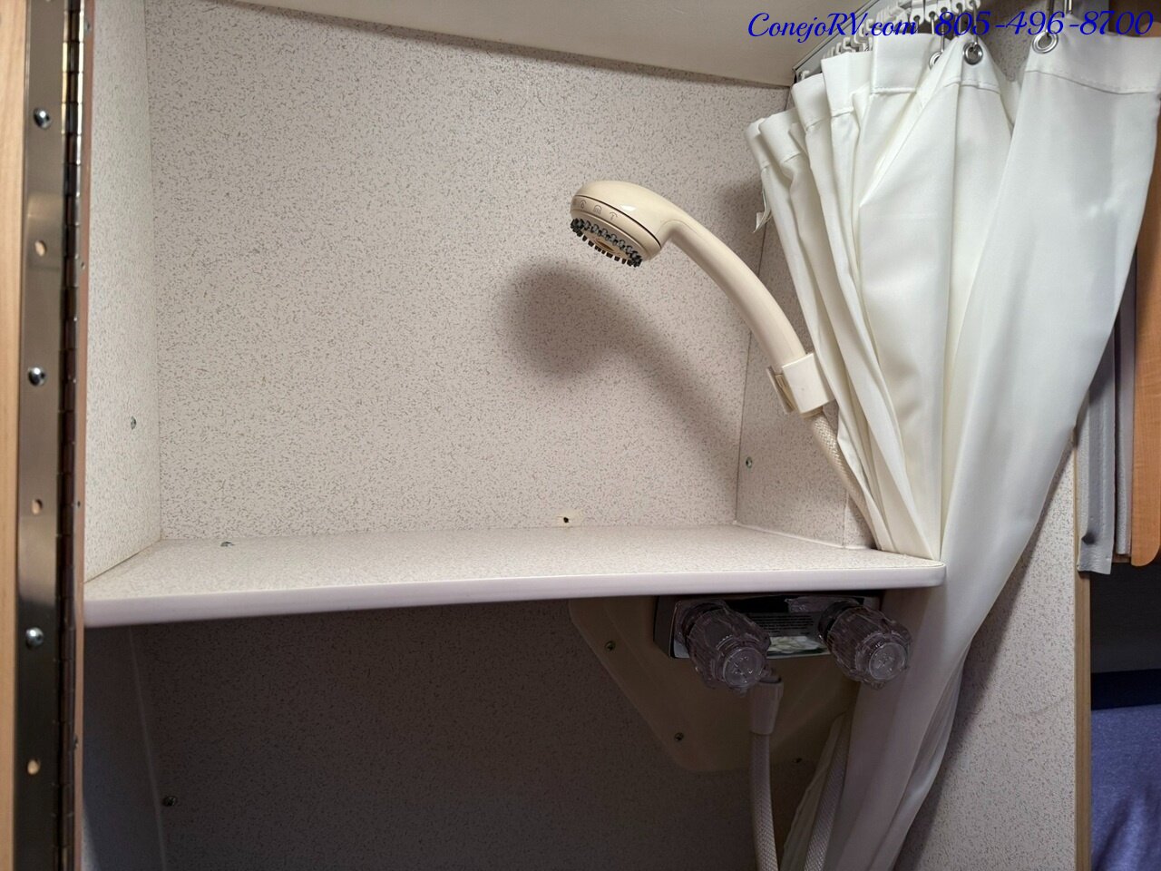 2007 Roadtrek Popular 170 Chevrolet Express 2500 Class B Camper Van   - Photo 12 - Thousand Oaks, CA 91360