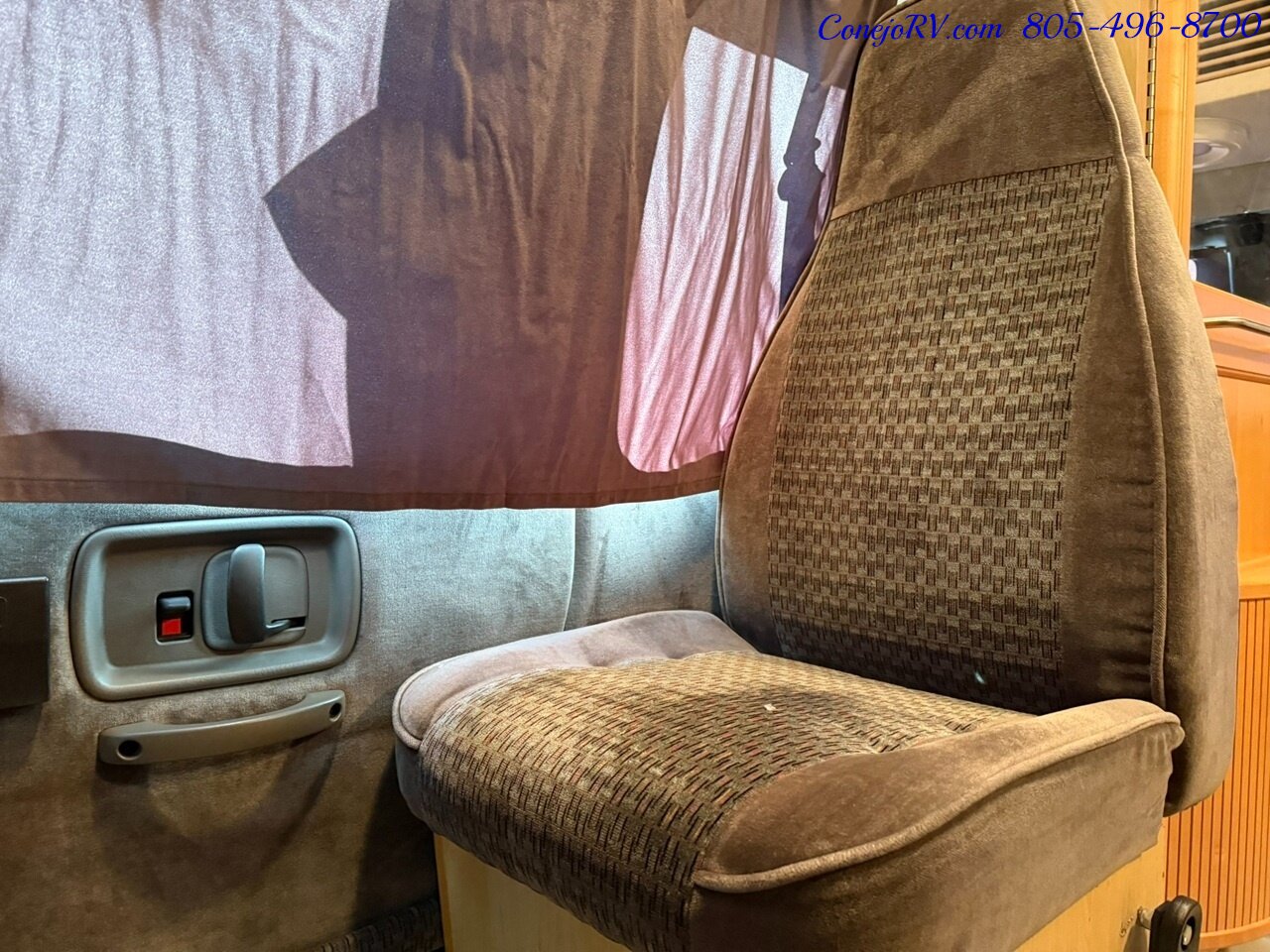 2007 Roadtrek Popular 170 Chevrolet Express 2500 Class B Camper Van   - Photo 8 - Thousand Oaks, CA 91360