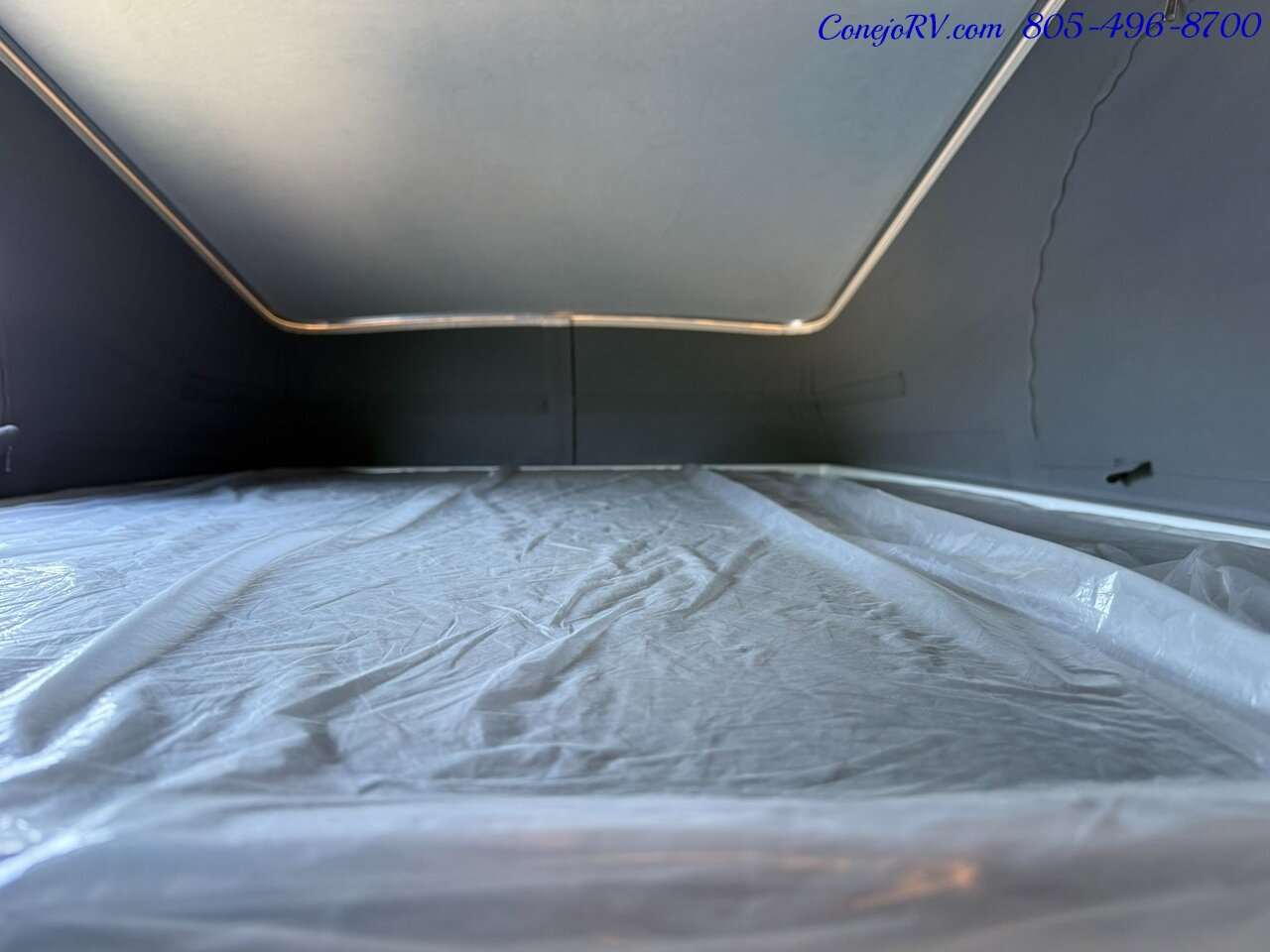 2023 Winnebago ROAM 59RX  Accessibility Power Lift Power Lounge Full Galley - Photo 31 - Thousand Oaks, CA 91360