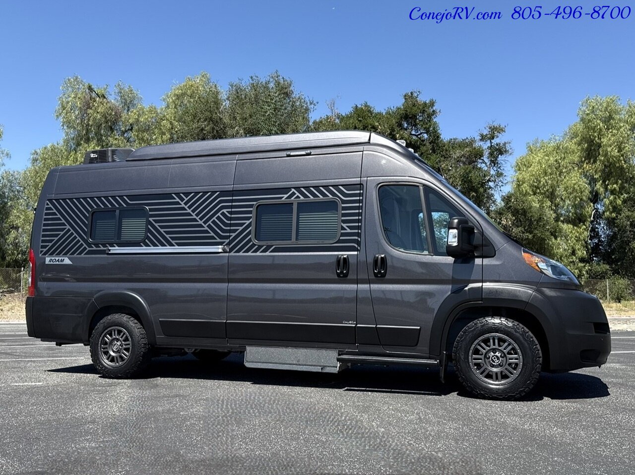 2023 Winnebago ROAM 59RX  Accessibility Power Lift Power Lounge Full Galley - Photo 3 - Thousand Oaks, CA 91360