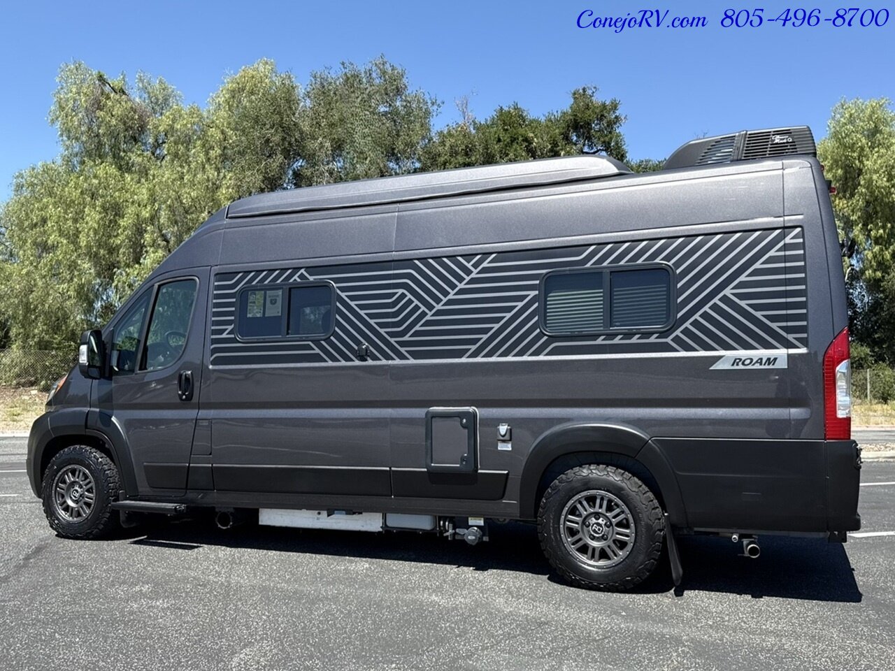 2023 Winnebago ROAM 59RX  Accessibility Power Lift Power Lounge Full Galley - Photo 2 - Thousand Oaks, CA 91360