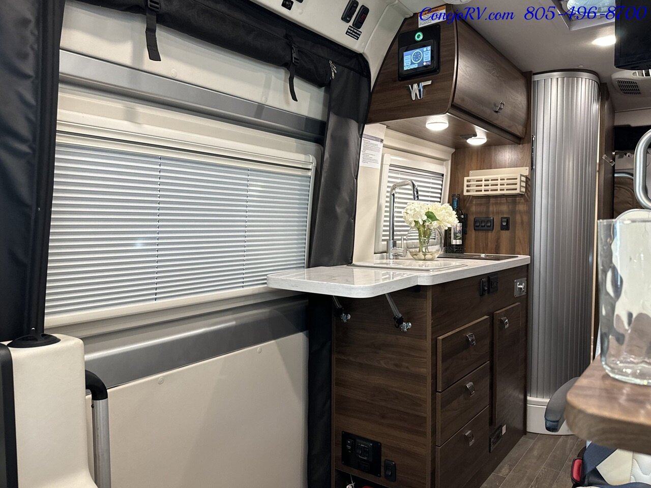 2023 Winnebago Travato 59GL Touring Coach Pure Management System   - Photo 9 - Thousand Oaks, CA 91360