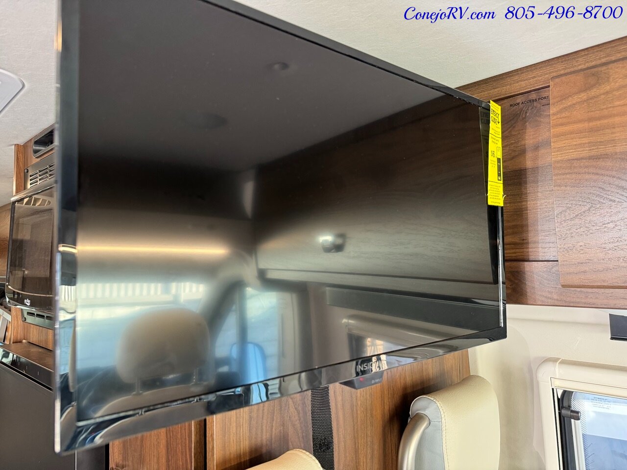 2023 Winnebago Travato 59GL Touring Coach Pure Management System   - Photo 11 - Thousand Oaks, CA 91360