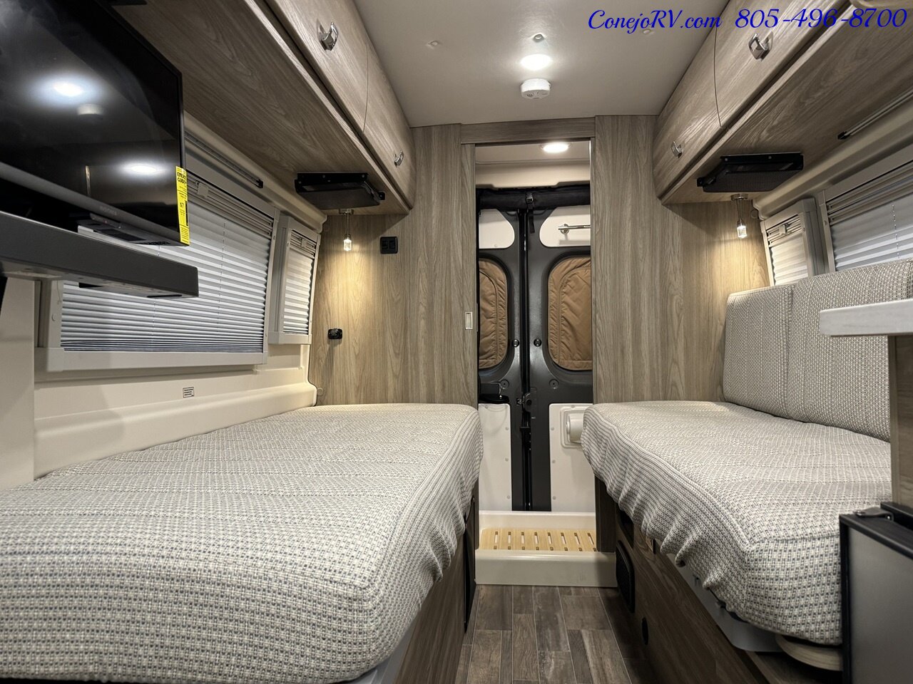 2024 Winnebago Travato 59K Touring Coach 2.8KW Onan Generator   - Photo 16 - Thousand Oaks, CA 91360