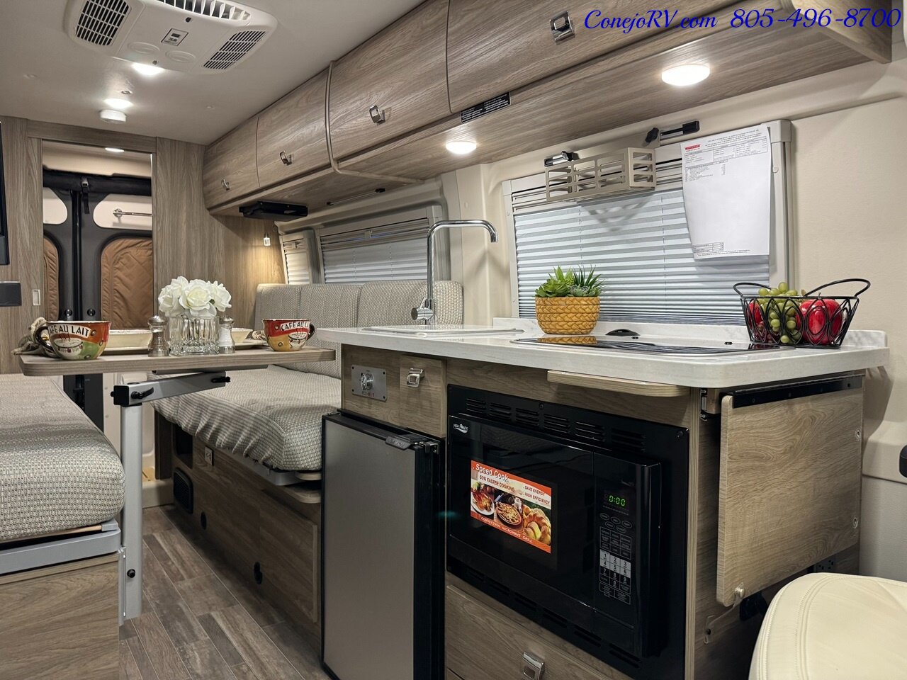 2024 Winnebago Travato 59K Touring Coach 2.8KW Onan Generator   - Photo 8 - Thousand Oaks, CA 91360