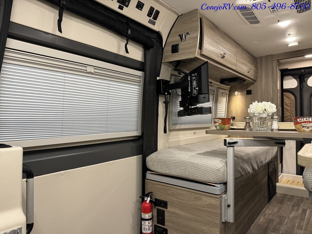 2024 Winnebago Travato 59K Touring Coach 2.8KW Onan Generator   - Photo 9 - Thousand Oaks, CA 91360