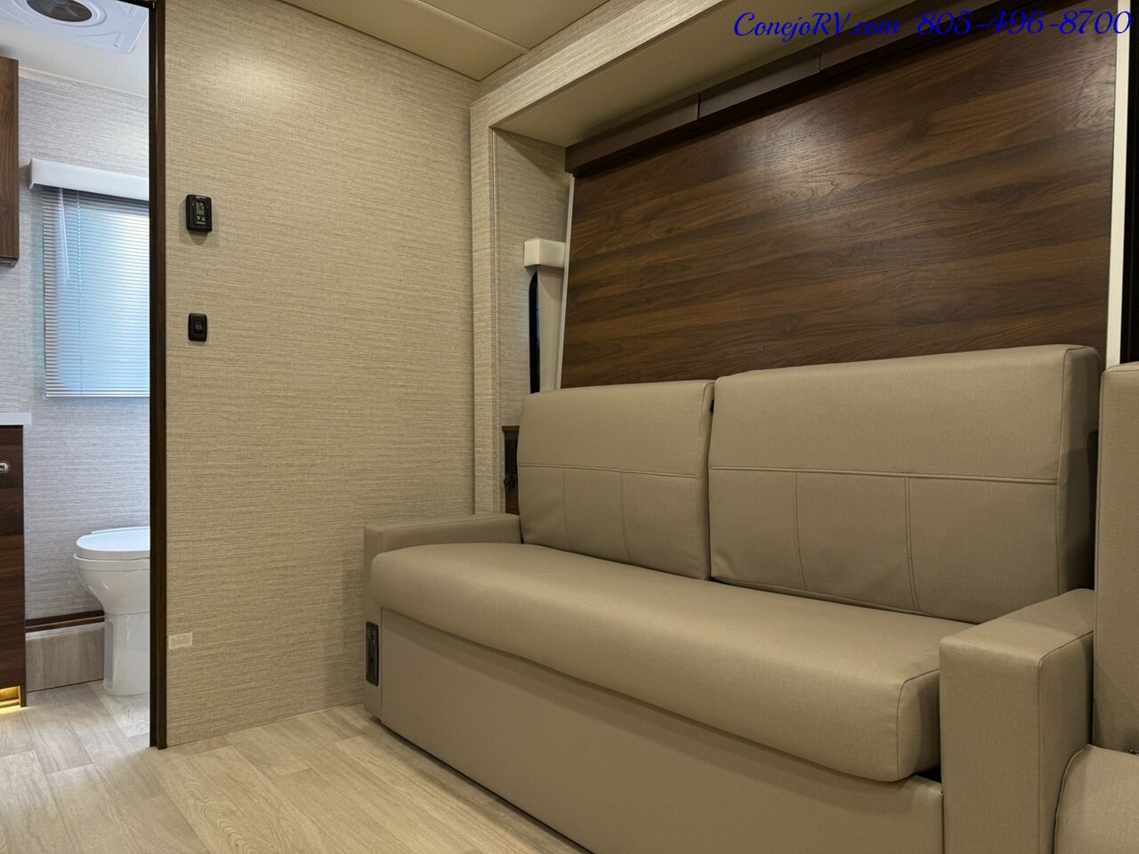 2024 Winnebago Navion 24D Full Wall Slide-Out Mercedes Turbo Diesel Full  Body Paint 4K Miles - Photo 20 - Thousand Oaks, CA 91360
