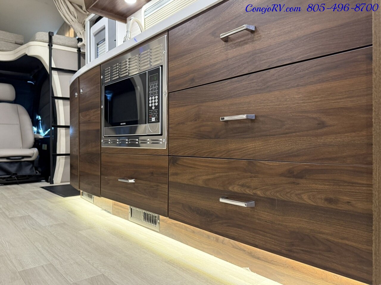 2024 Winnebago Navion 24D Full Wall Slide-Out Mercedes Turbo Diesel Full  Body Paint 4K Miles - Photo 16 - Thousand Oaks, CA 91360