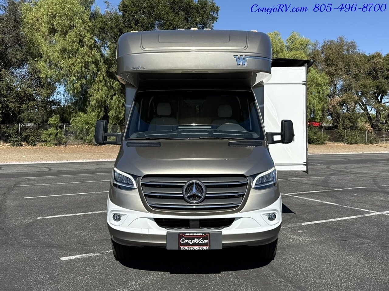2024 Winnebago Navion 24D Full Wall Slide-Out Mercedes Turbo Diesel Full  Body Paint 4K Miles - Photo 48 - Thousand Oaks, CA 91360