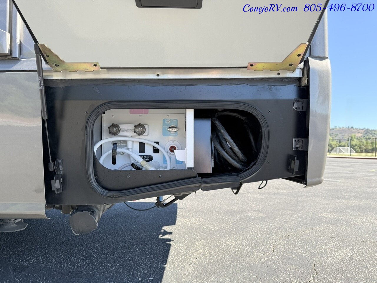 2024 Winnebago Navion 24D Full Wall Slide-Out Mercedes Turbo Diesel Full  Body Paint 4K Miles - Photo 44 - Thousand Oaks, CA 91360