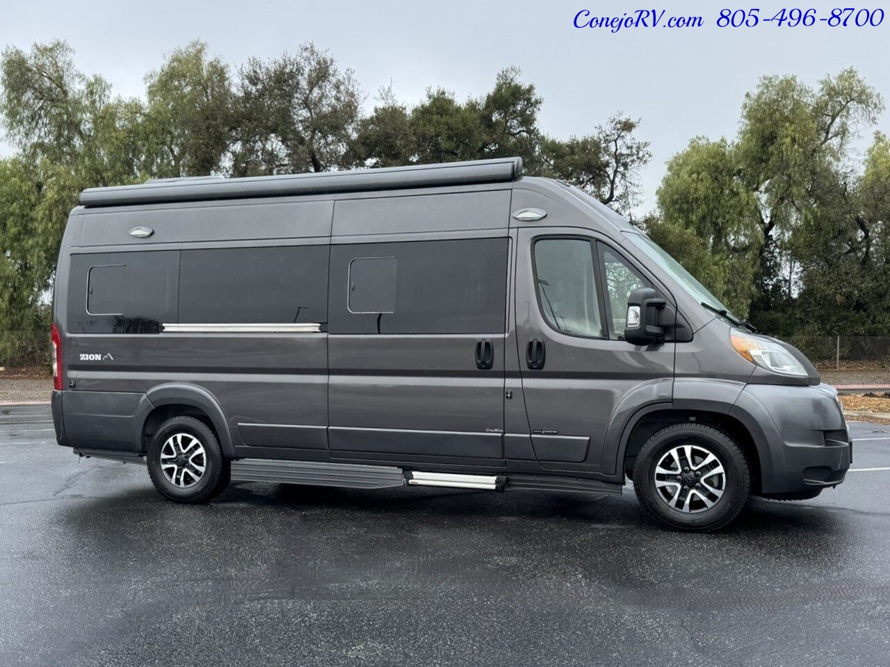 2019 Roadtrek Zion EXT Lithium Power  Opposing Couches King Bed 51K Miles - Photo 3 - Thousand Oaks, CA 91360