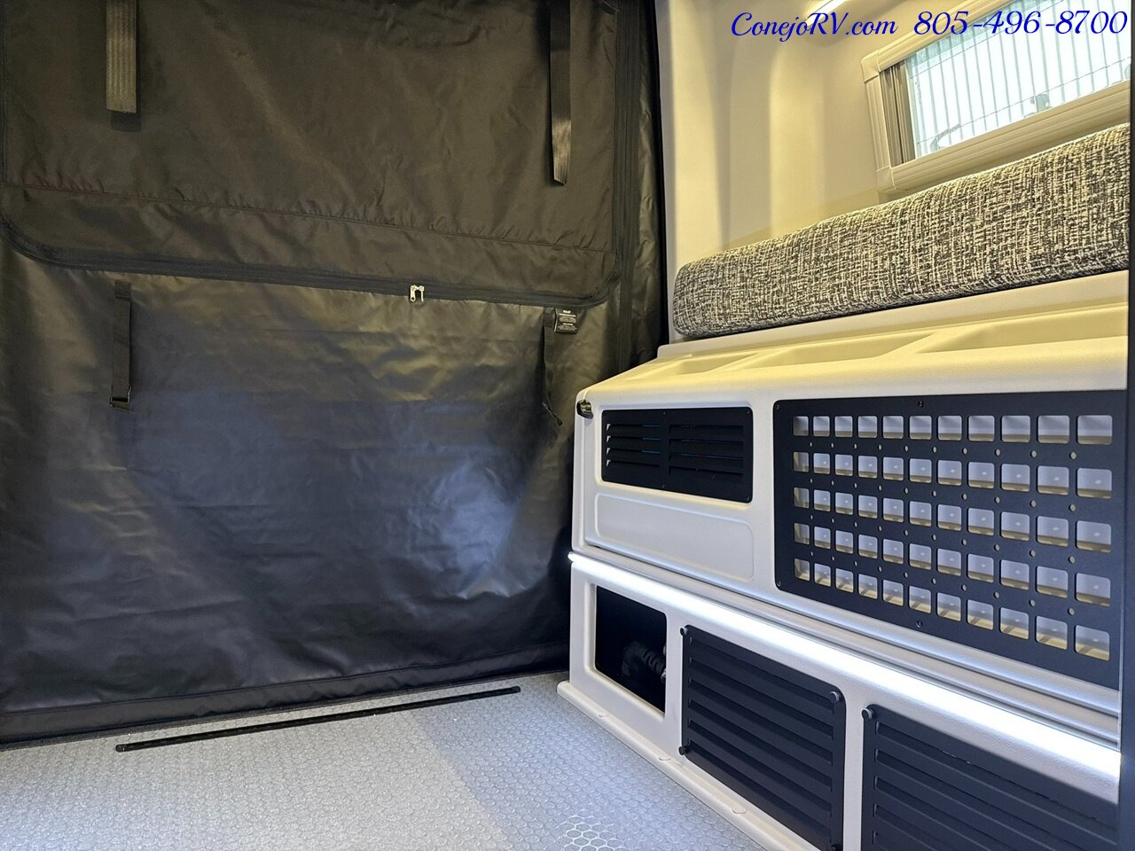 2026 Tiffin GH1 AWD Sprinter Mercedes Turbo Diesel 540AH Battle Born Lithium Ion Kit - Photo 22 - Thousand Oaks, CA 91360