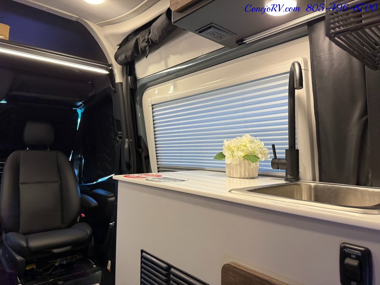 2026 Tiffin GH1 AWD Sprinter Mercedes Turbo Diesel 540AH Battle Born Lithium Ion Kit - Photo 16 - Thousand Oaks, CA 91360