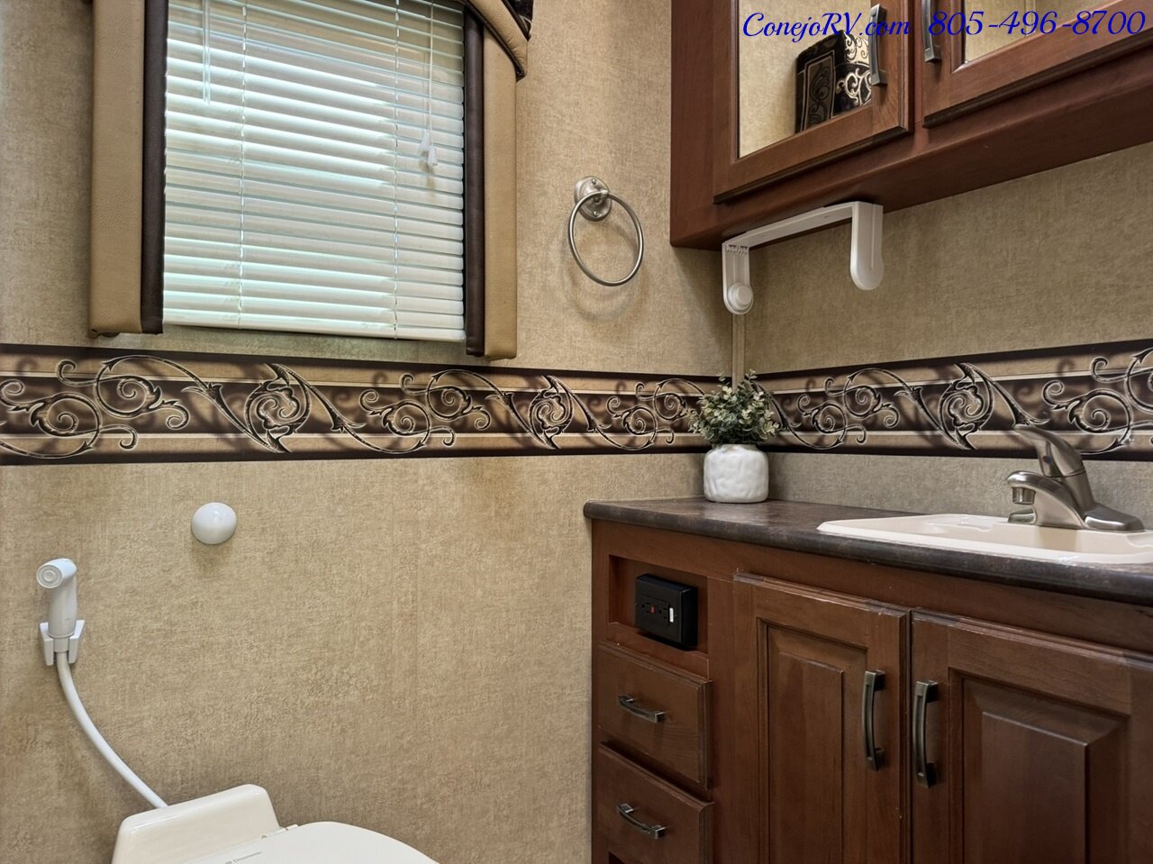 2015 Jayco Precept 31UL Triple Slide-Out 5.5kw Generator 16k Miles   - Photo 19 - Thousand Oaks, CA 91360