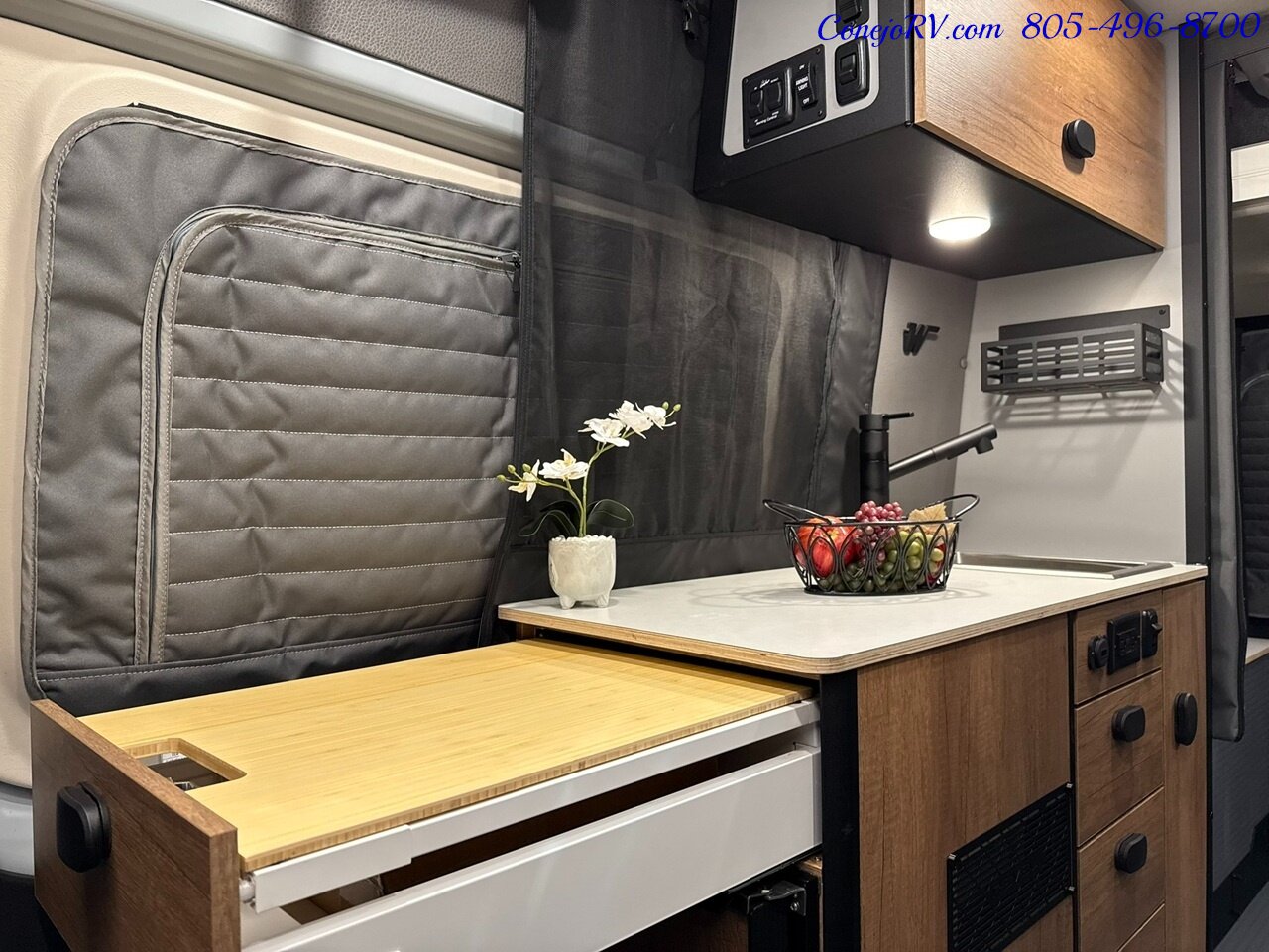 2027 Winnebago Revel 44E AWD Sprinter Mercedes Turbo Diesel 8.4KWH Lithionics System - Photo 11 - Thousand Oaks, CA 91360
