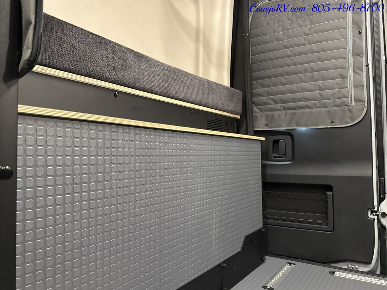 2027 Winnebago Revel 44E AWD Sprinter Mercedes Turbo Diesel 8.4KWH Lithionics System - Photo 21 - Thousand Oaks, CA 91360