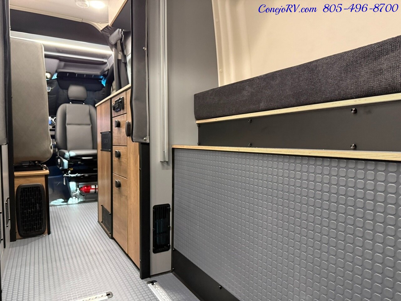 2027 Winnebago Revel 44E AWD Sprinter Mercedes Turbo Diesel 8.4KWH Lithionics System - Photo 28 - Thousand Oaks, CA 91360