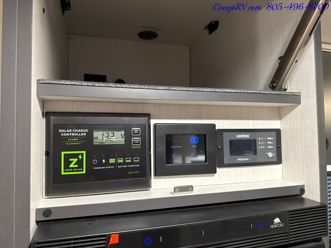 2025 Winnebago Ekko 23B Mercedes AWD 5k Miles - Photo 9 - Thousand Oaks, CA 91360
