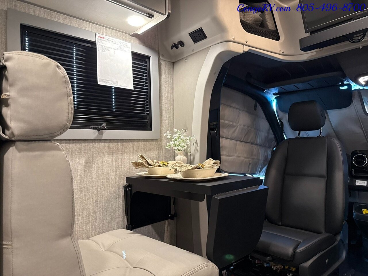 2025 Winnebago Ekko 23B Mercedes AWD 5k Miles - Photo 10 - Thousand Oaks, CA 91360