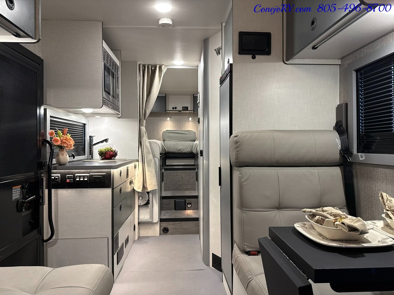 2025 Winnebago Ekko 23B Mercedes AWD 5k Miles - Photo 5 - Thousand Oaks, CA 91360