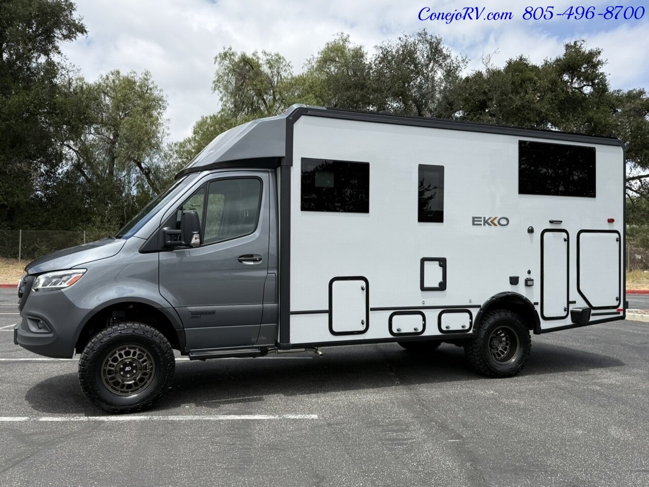 2025 Winnebago Ekko 23B Mercedes AWD 5k Miles - Photo 1 - Thousand Oaks, CA 91360