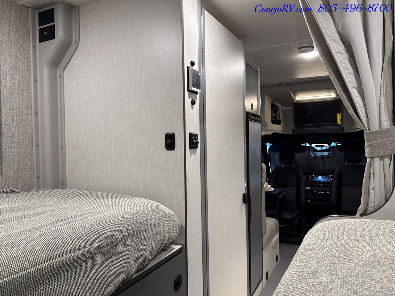 2025 Winnebago Ekko 23B Mercedes AWD 5k Miles - Photo 27 - Thousand Oaks, CA 91360