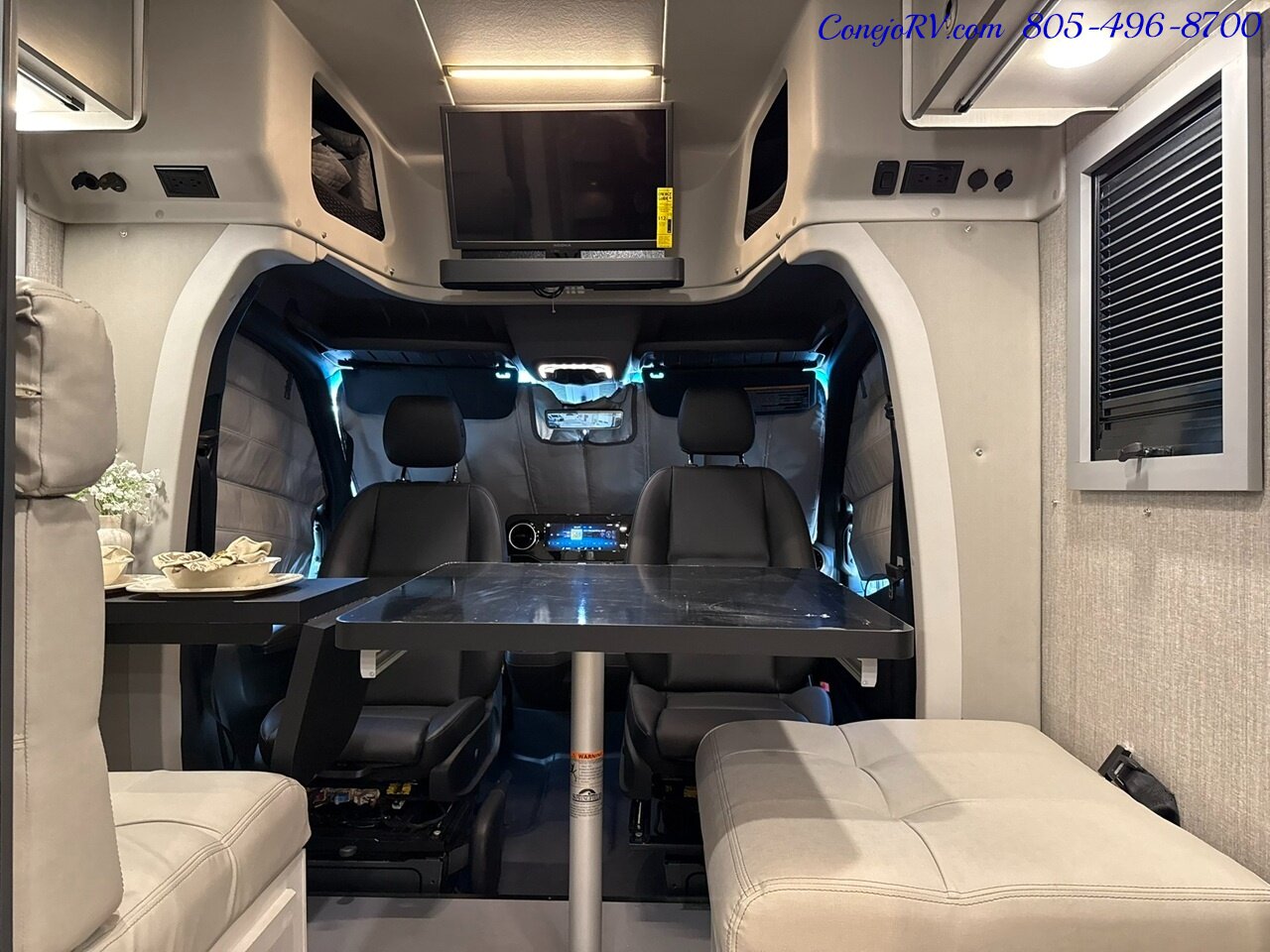 2025 Winnebago Ekko 23B Mercedes AWD 5k Miles - Photo 30 - Thousand Oaks, CA 91360