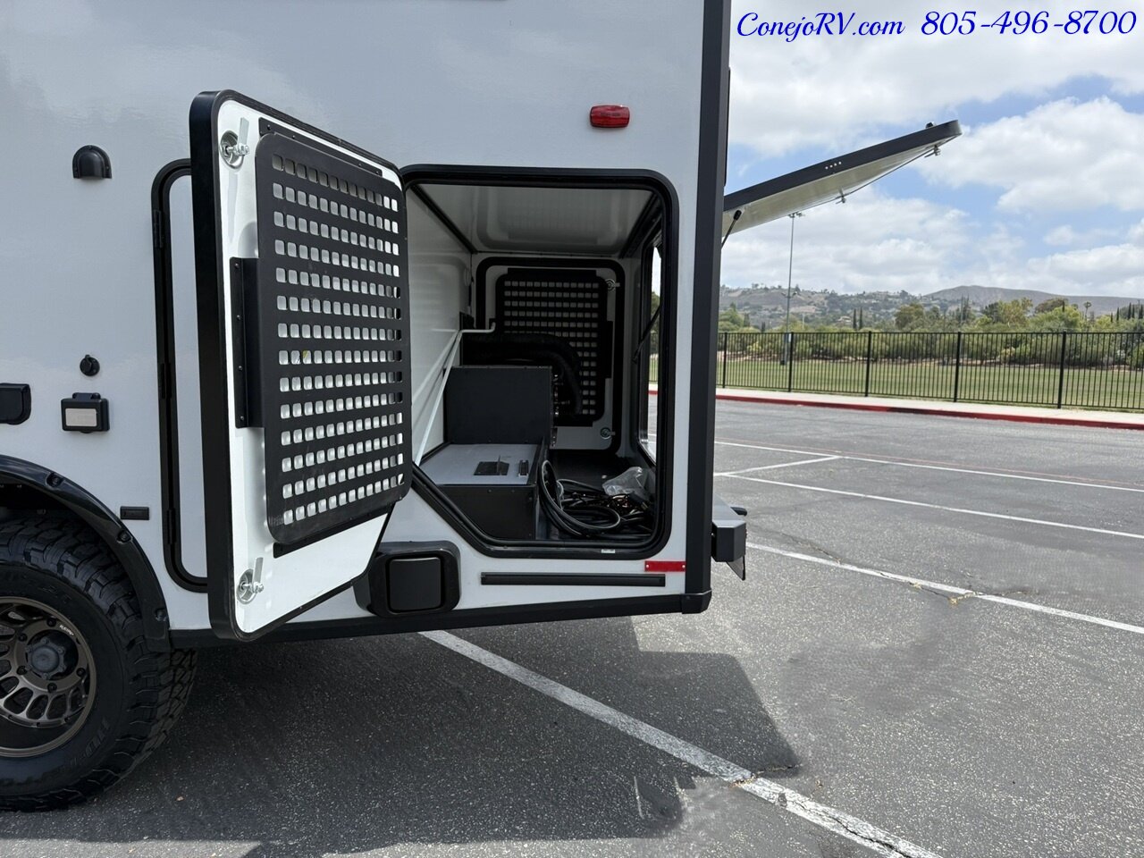 2025 Winnebago Ekko 23B Mercedes AWD 5k Miles - Photo 49 - Thousand Oaks, CA 91360
