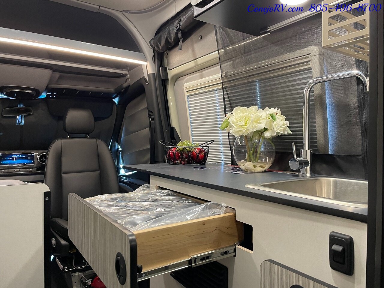 2024 WINNEBAGO Revel 44E 4X4 Sprinter Mercedes Turbo Diesel, 320 AH Lithium   - Photo 53 - Thousand Oaks, CA 91360