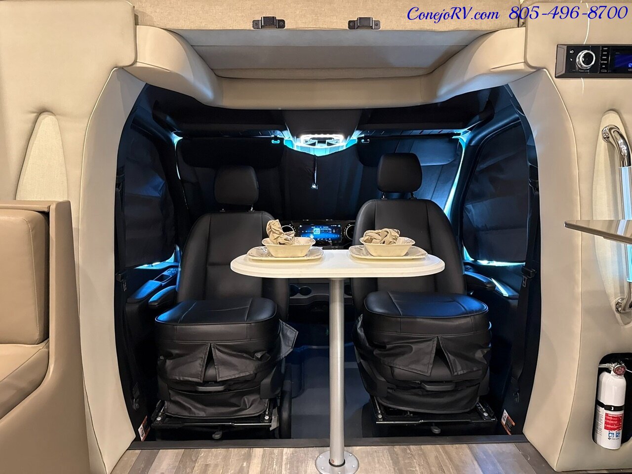 2020 Tiffin Wayfarer 25RW Murphy Bed Full Wall Slide-Out Mercedes Turbo  Diesel Full Body Paint 27K Miles - Photo 27 - Thousand Oaks, CA 91360