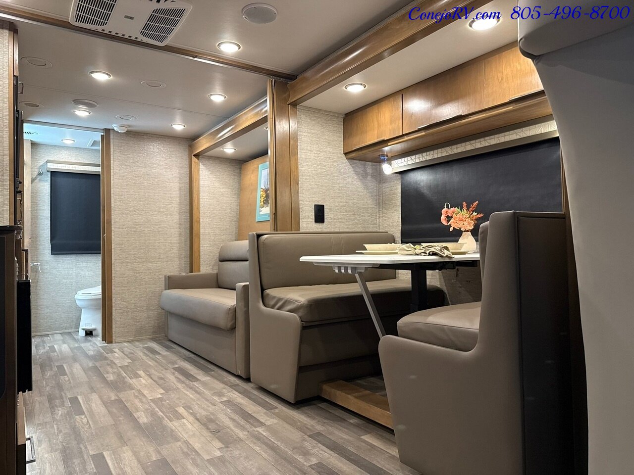 2020 Tiffin Wayfarer 25RW Murphy Bed Full Wall Slide-Out Mercedes Turbo  Diesel Full Body Paint 27K Miles - Photo 6 - Thousand Oaks, CA 91360