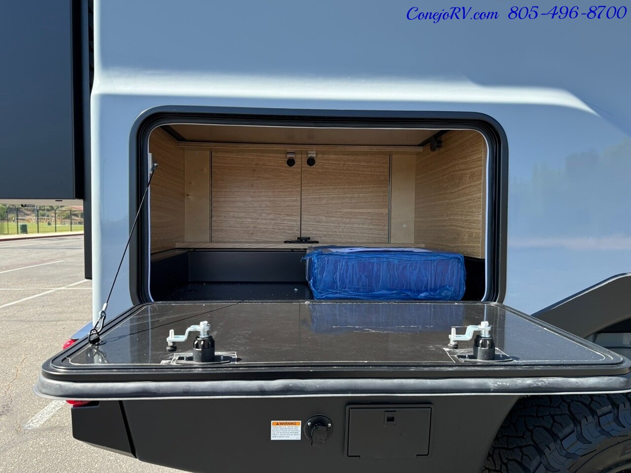 2027 Rossmonster Loft Loft AWD Mercedes Sprinter 144 3500 Chassis  1K AH Lithium System Rear Lounge Power Lift Bed - Photo 41 - Thousand Oaks, CA 91360