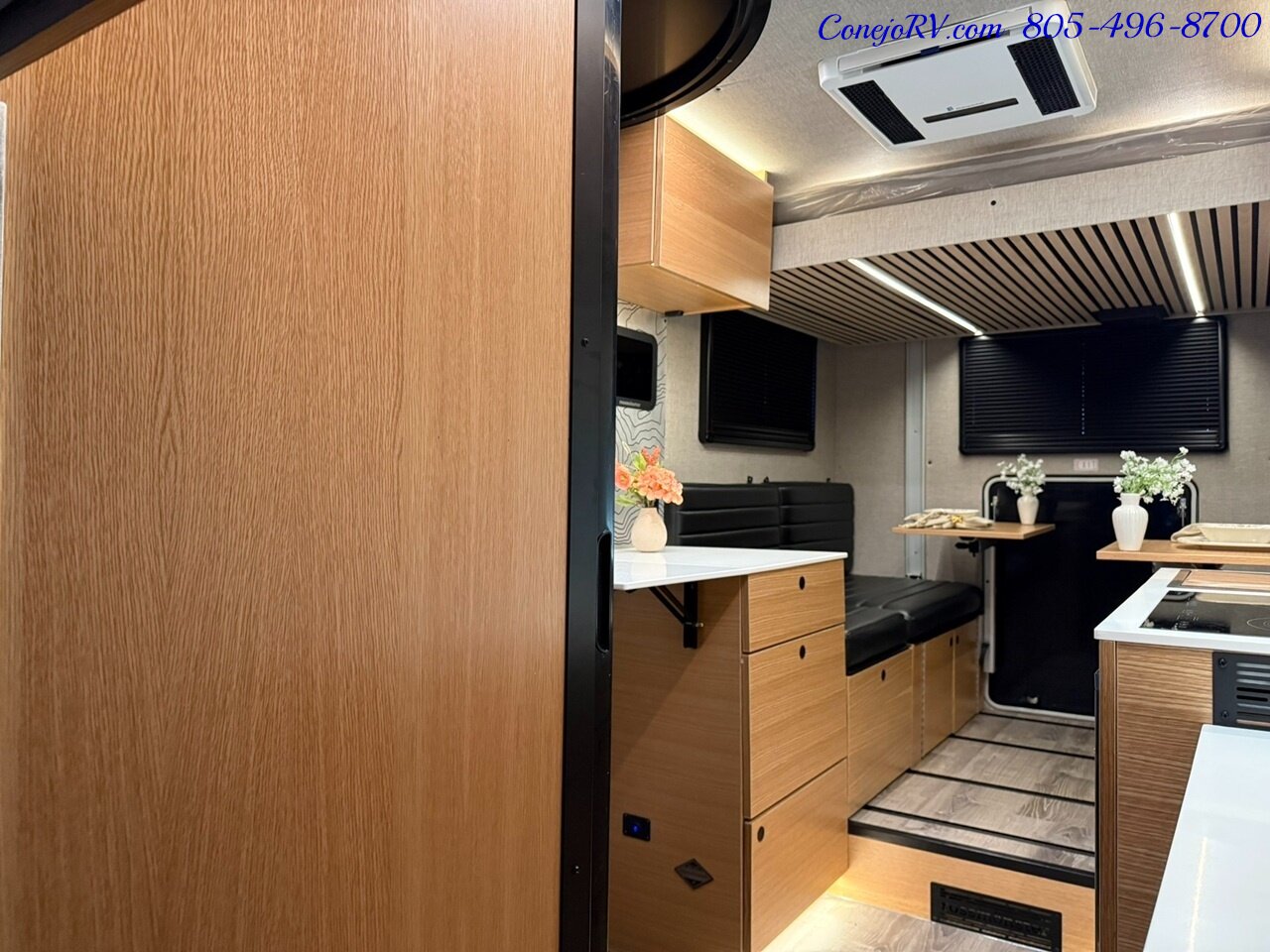 2027 Rossmonster Loft Loft AWD Mercedes Sprinter 144 3500 Chassis  1K AH Lithium System Rear Lounge Power Lift Bed - Photo 7 - Thousand Oaks, CA 91360
