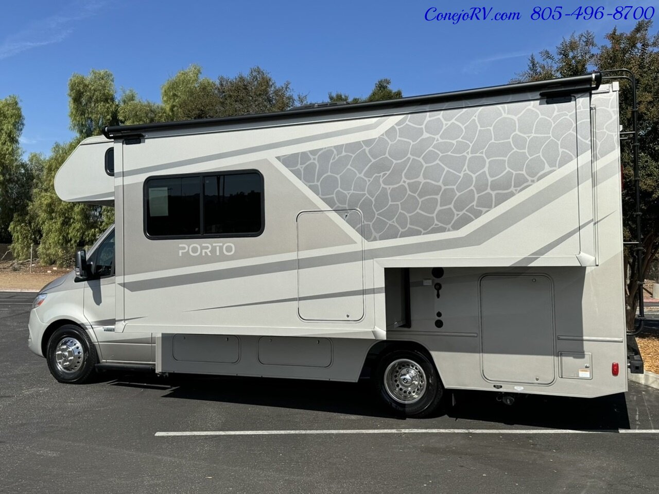 2025 Winnebago Porto 24P Full Wall Slide-Out Mercedes Turbo Diesel Full  Body Paint - Photo 2 - Thousand Oaks, CA 91360