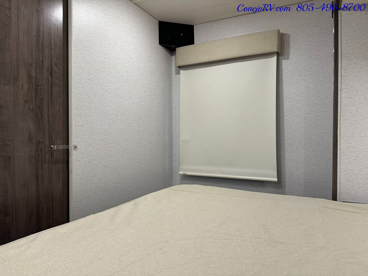 2025 Winnebago Porto 24P Full Wall Slide-Out Mercedes Turbo Diesel Full  Body Paint - Photo 21 - Thousand Oaks, CA 91360