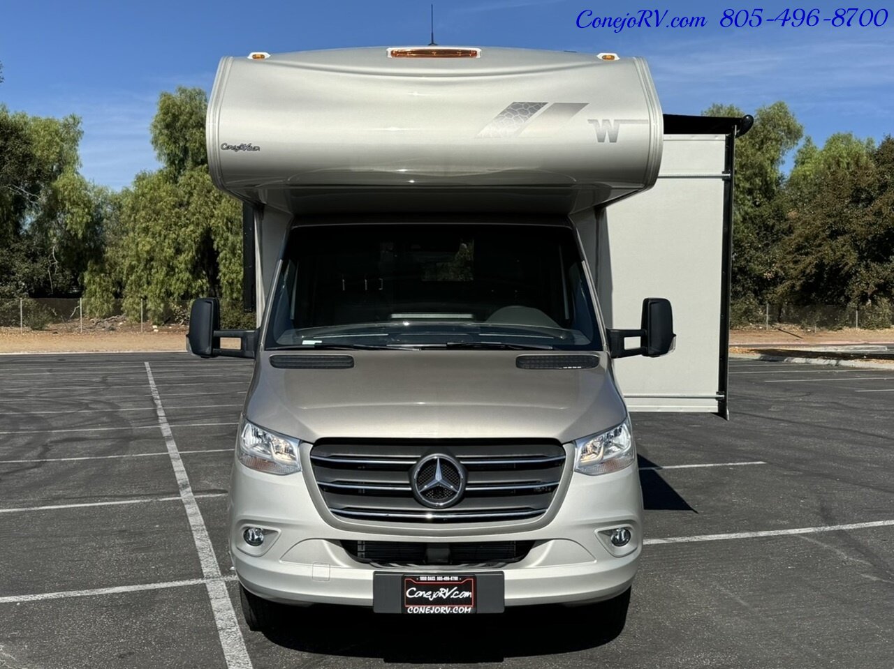 2025 Winnebago Porto 24P Full Wall Slide-Out Mercedes Turbo Diesel Full  Body Paint - Photo 45 - Thousand Oaks, CA 91360