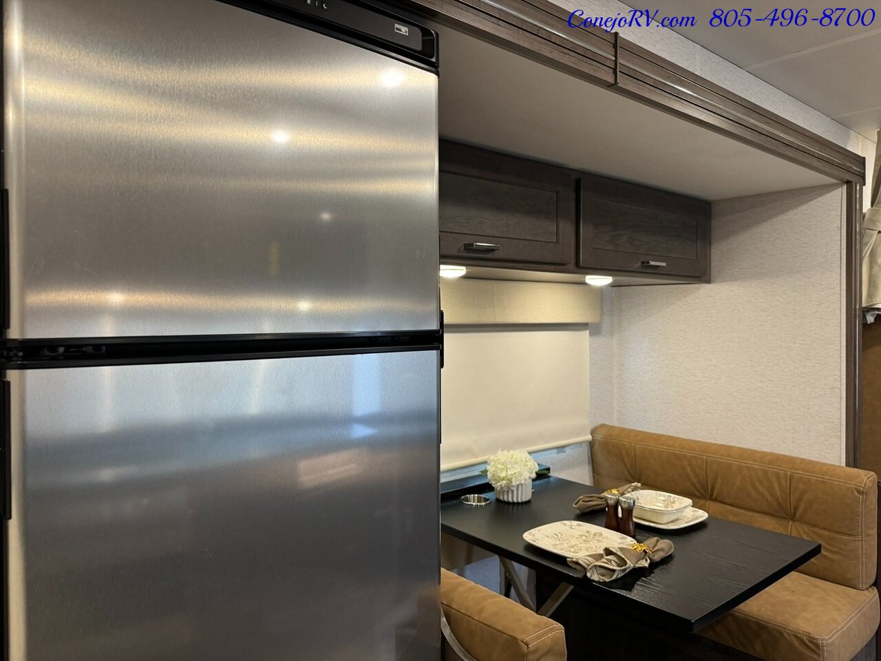 2025 Winnebago Porto 24P Full Wall Slide-Out Mercedes Turbo Diesel Full  Body Paint - Photo 15 - Thousand Oaks, CA 91360