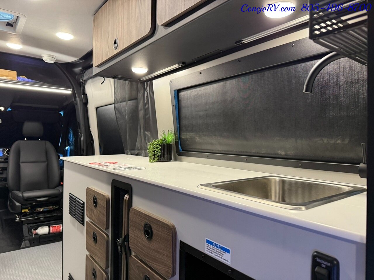 2026 Tiffin GH2 AWD Sprinter Mercedes 2500 EXT AWD  Turbo Diesel 540AH Battle Born Lithium Ion Kit - Photo 15 - Thousand Oaks, CA 91360
