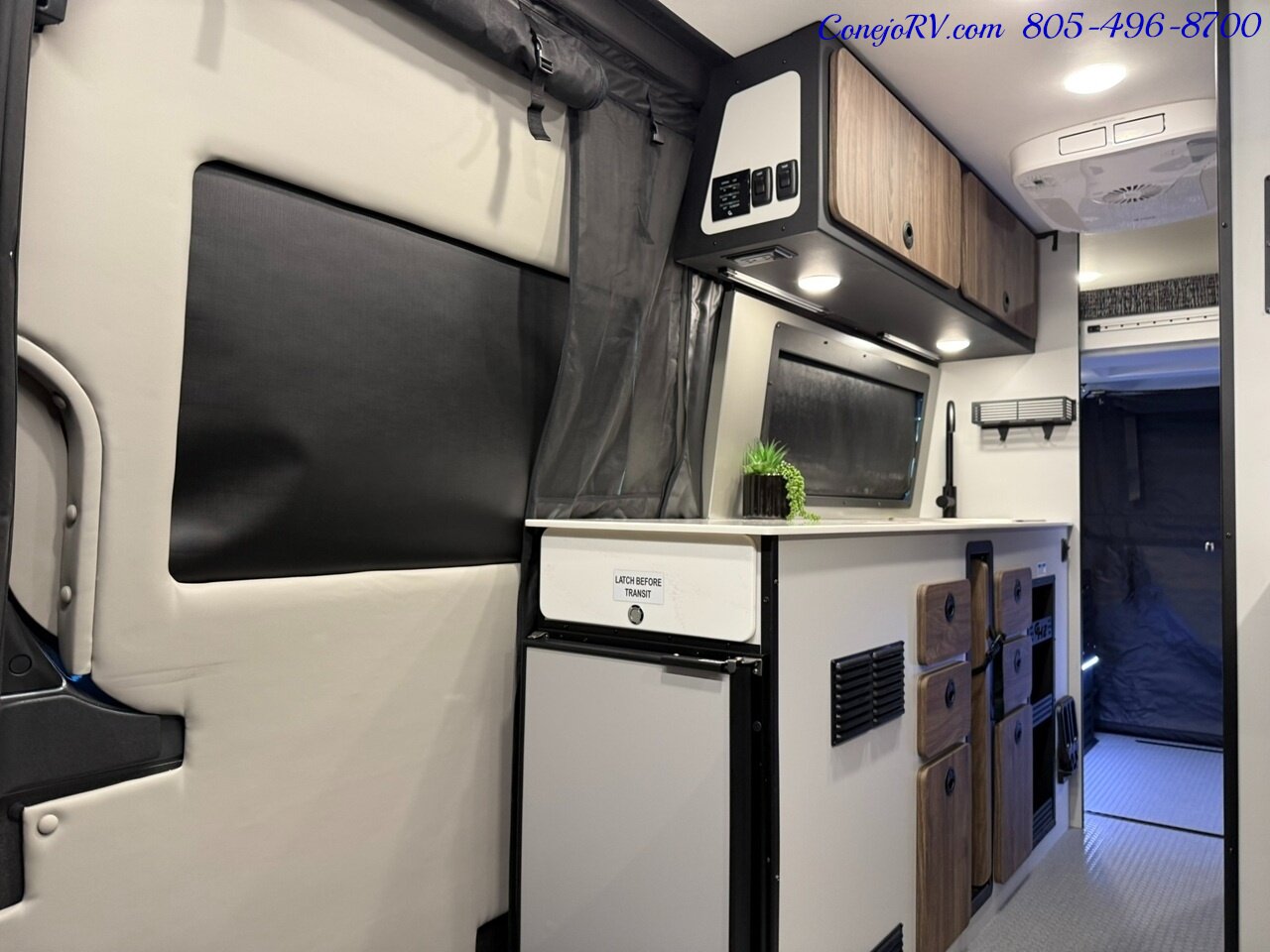 2026 Tiffin GH2 AWD Sprinter Mercedes 2500 EXT AWD  Turbo Diesel 540AH Battle Born Lithium Ion Kit - Photo 7 - Thousand Oaks, CA 91360