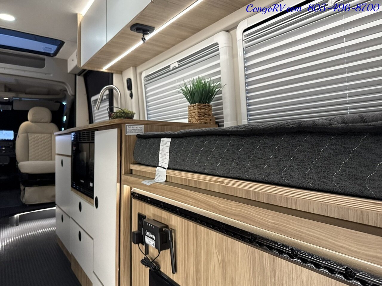 2026 Coachmen Pixel 2.0M Murphy Bed Pop Top   - Photo 26 - Thousand Oaks, CA 91360