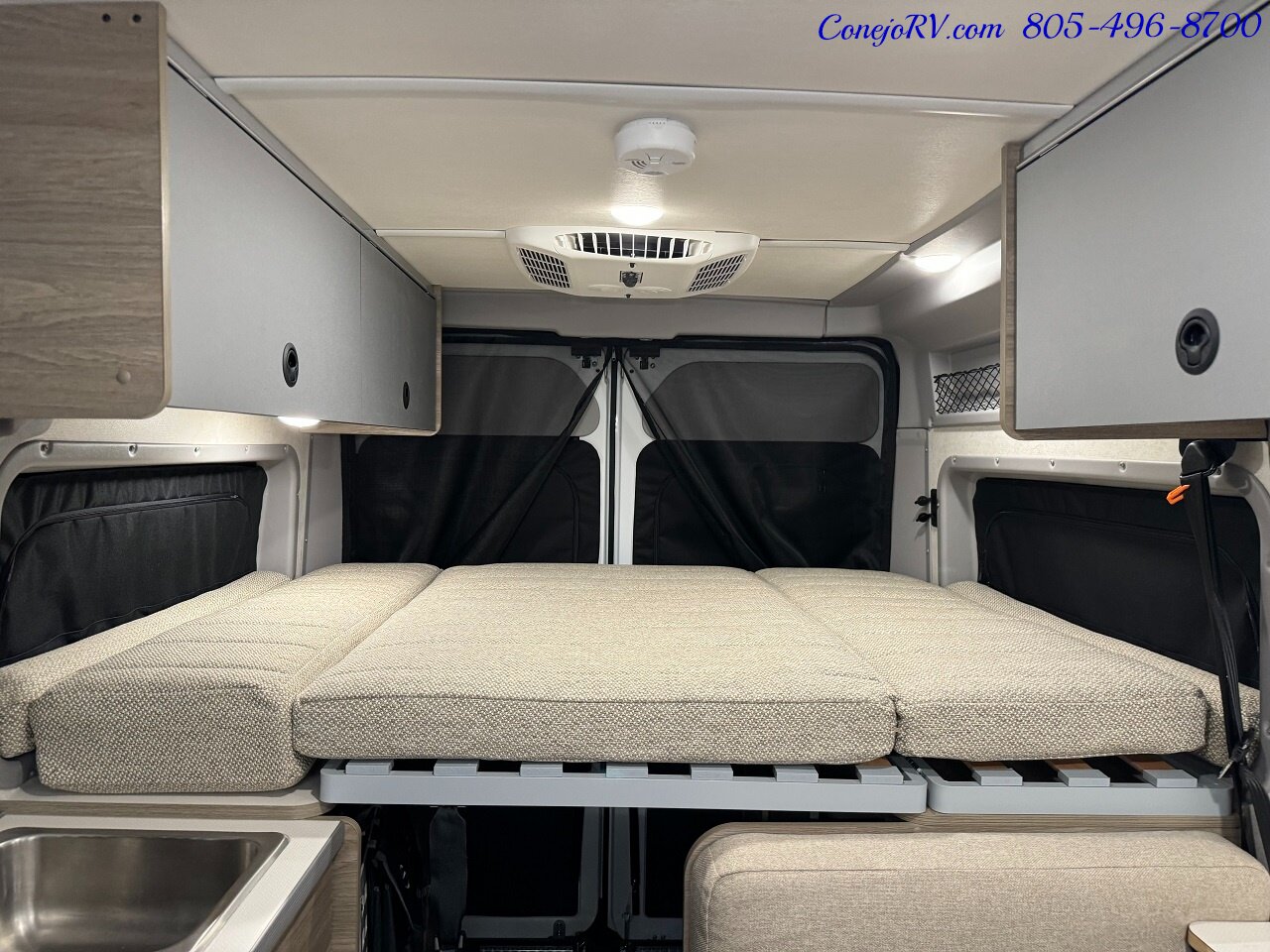 2024 Winnebago Solis Pocket 36A Murphy Bed Full Galley   - Photo 18 - Thousand Oaks, CA 91360