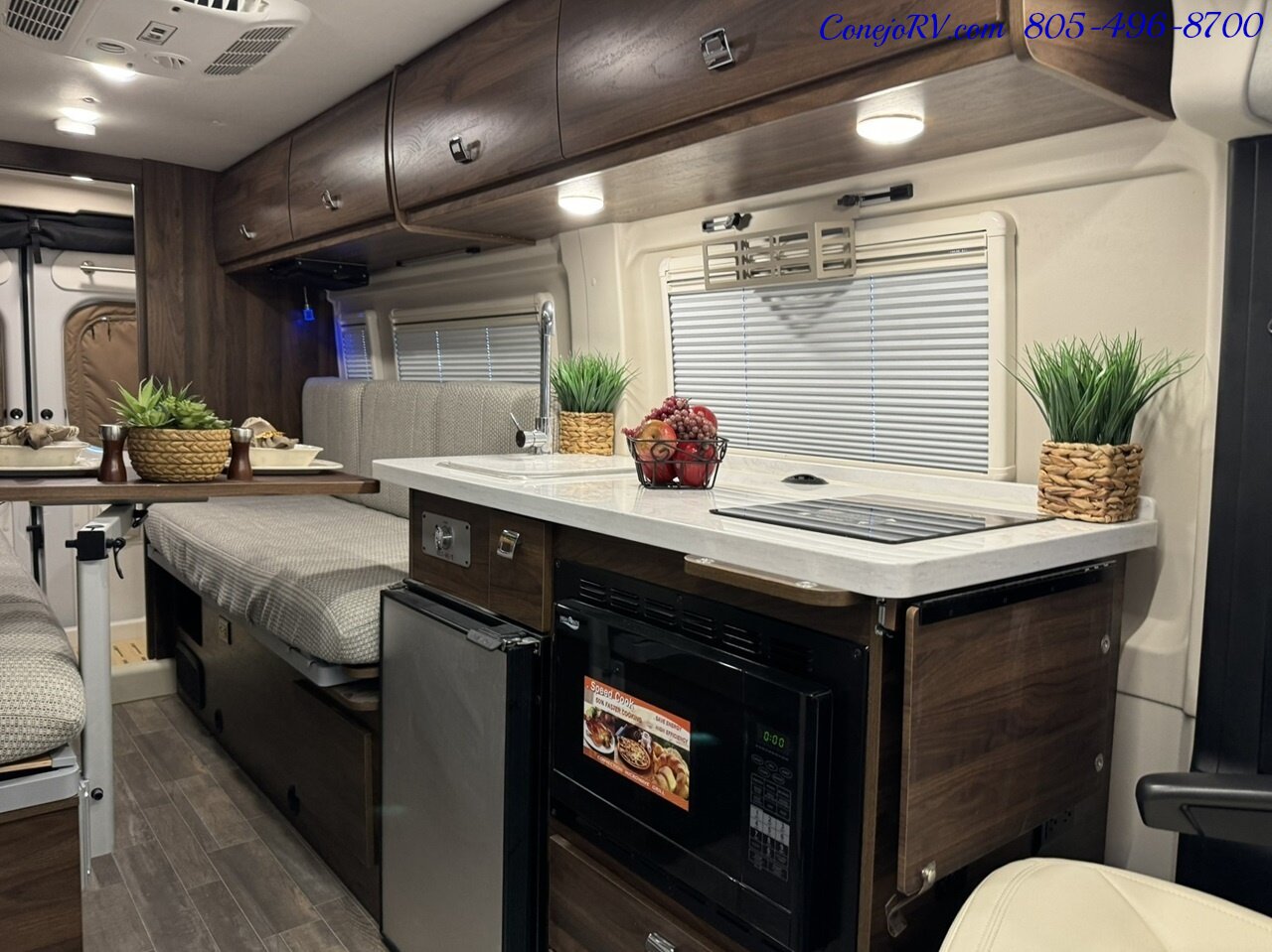 2024 Winnebago Travato 59KL Touring Coach Pure Energy Management System  Dealer Demo 5K Miles - Photo 6 - Thousand Oaks, CA 91360