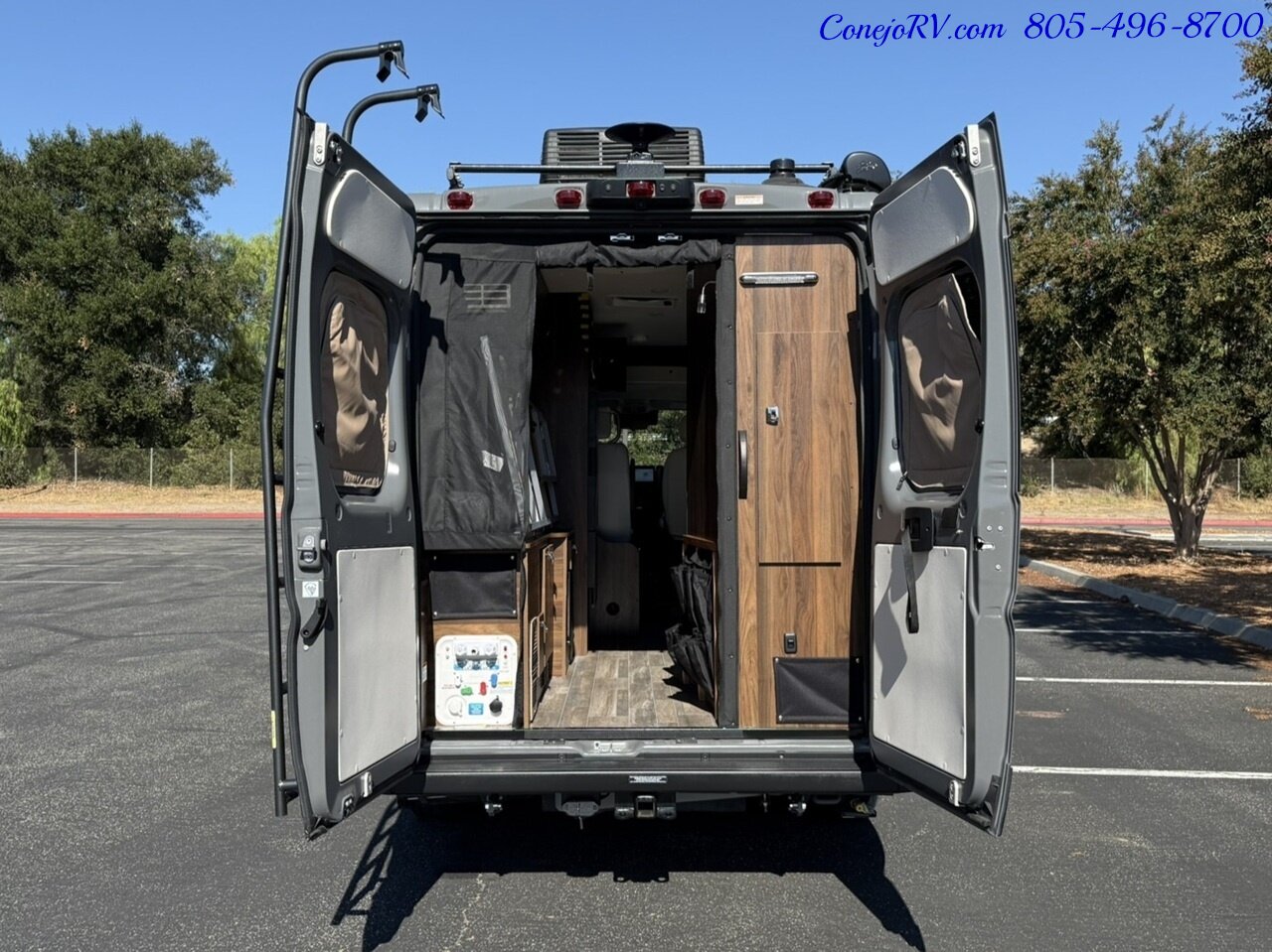 2024 Winnebago Travato 59GL Touring Coach Pure Management System - Photo 34 - Thousand Oaks, CA 91360