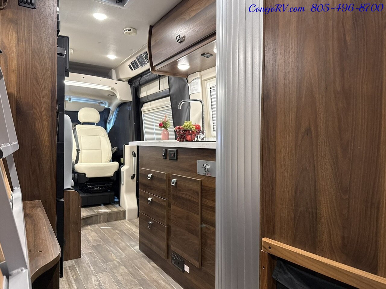 2024 Winnebago Travato 59GL Touring Coach Pure Management System - Photo 21 - Thousand Oaks, CA 91360