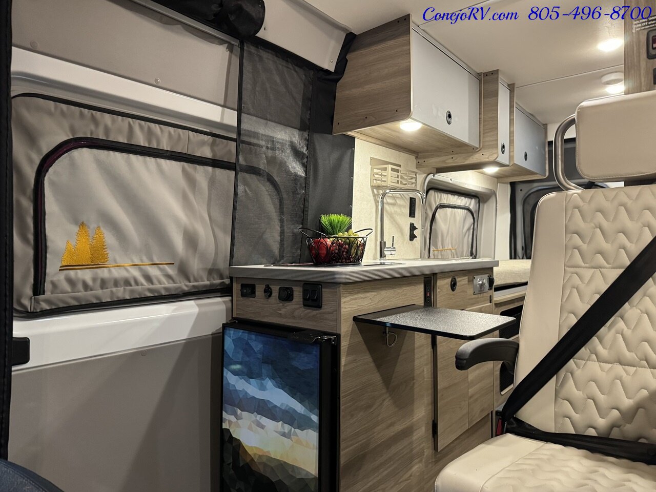 2024 Winnebago Solis 59P NPF Limited Edition Exclusive Features Murphy Bed Pop  Top - Photo 9 - Thousand Oaks, CA 91360